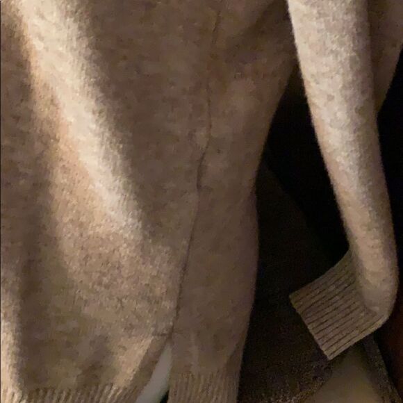 Anthropologie Sweater NWOT  - Picture 5 of 8